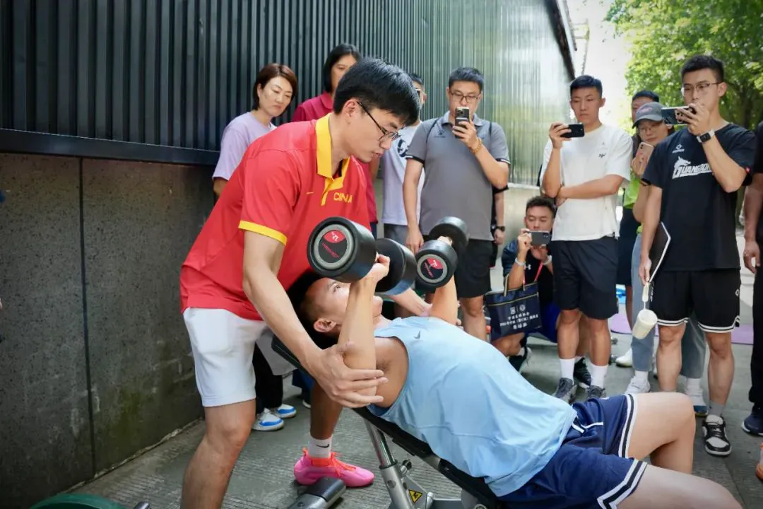 篮球力量训练计划表图片_0